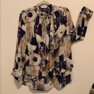 Women blouse (L)